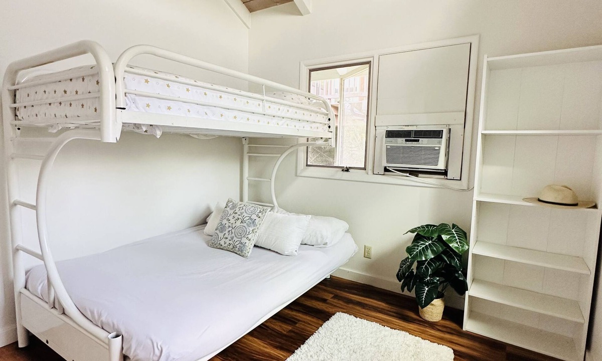 Kailua Cottage | Cottage to relax & enjoy Hawaii