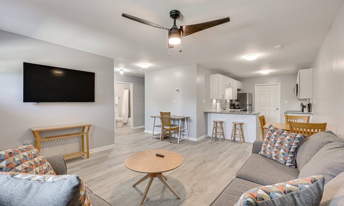 Bolivia Apartment | Country cozy with beach bless
