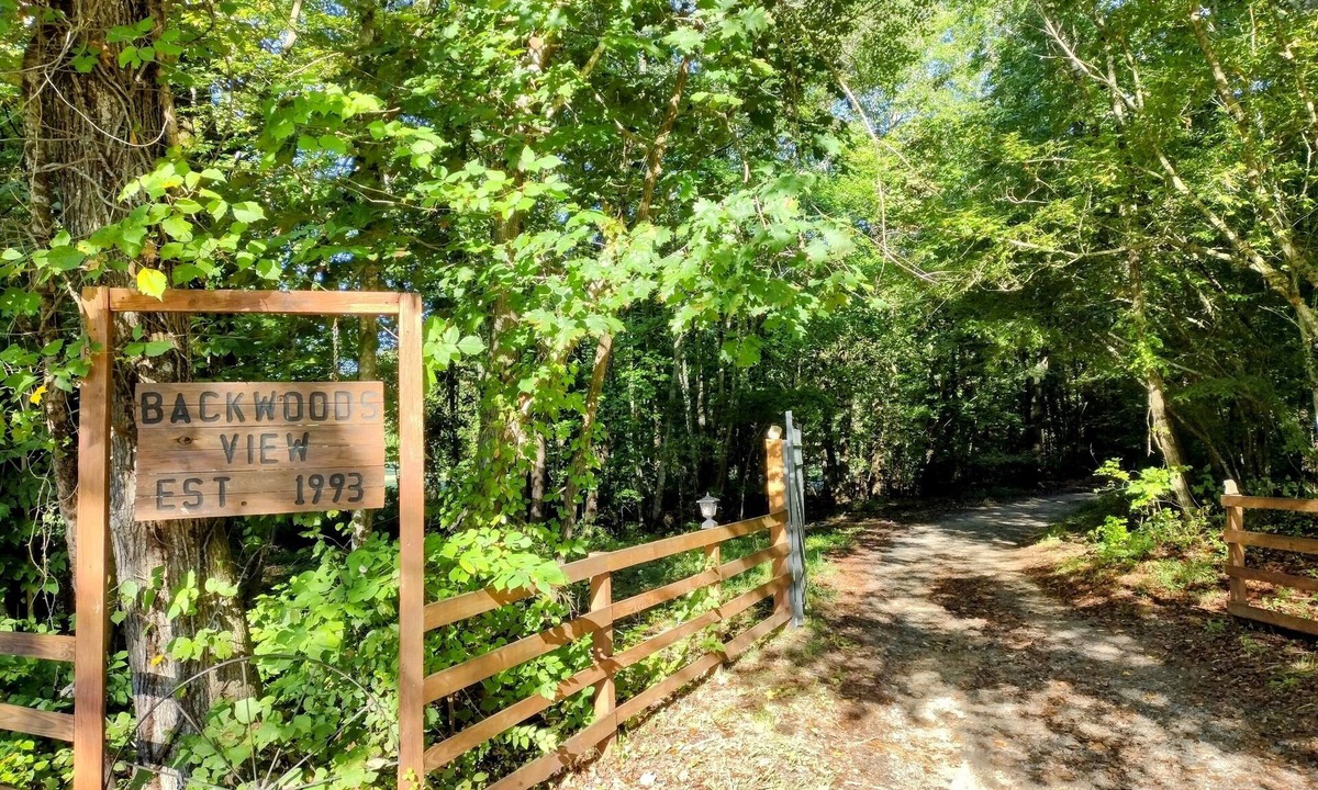 Keeling House | Country retreat close to VIR, Hyco lake, Danville & Chatham