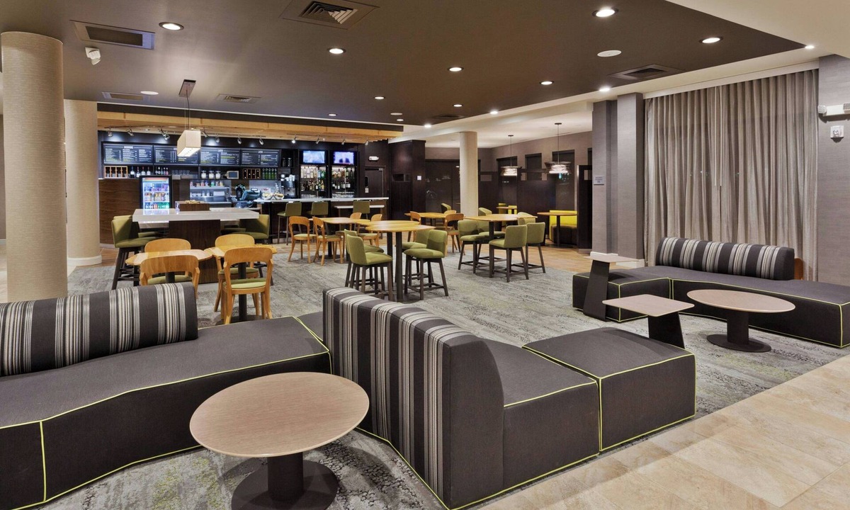 Tynecastle Hotel | Courtyard By Marriott Sugar Mountain Banner Elk