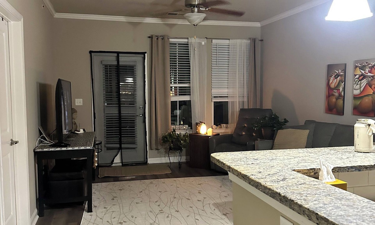 Charleston Apartment | Cozy 1-bedroom apartment with AC in serene Charleston