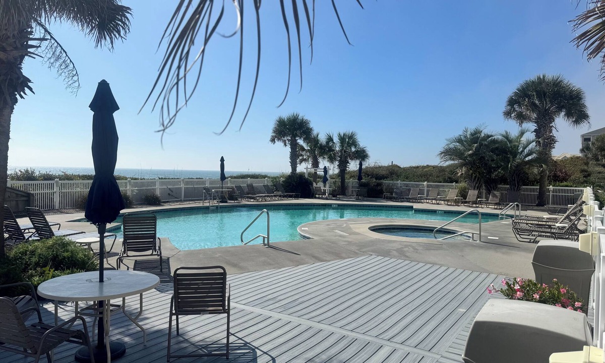 Indian Beach Condo | Cozy 3 Bedroom Condo - Steps from Beach - Pools and Hot Tub