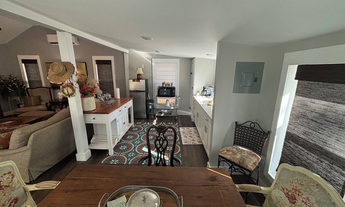 Walterboro Cottage | Cozy cottage in charming Walterboro with AC, WiFi