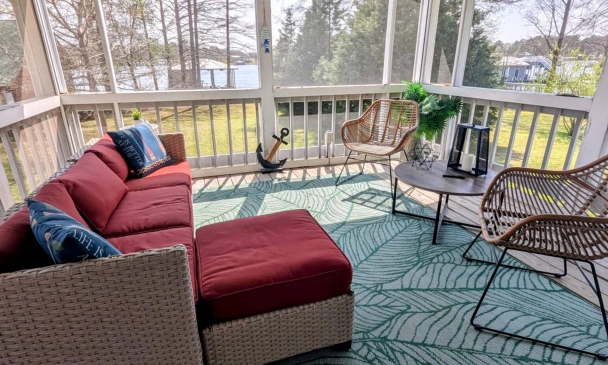 Cordele House | Cozy Cottage/mobile home on the water @ Lake Blackshear