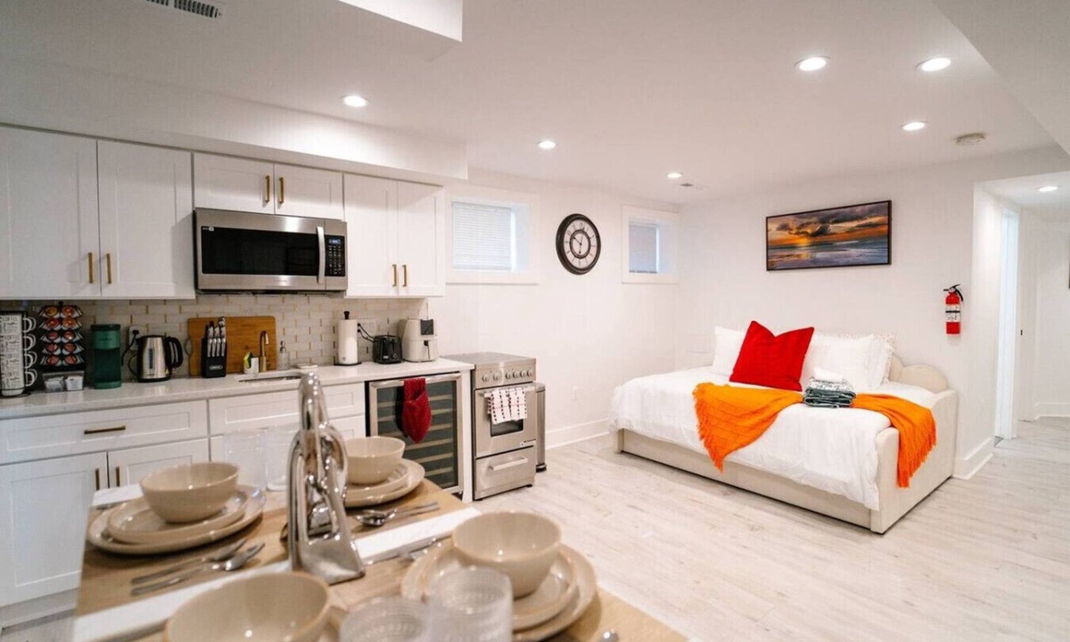 Park View House | Cozy DC Stay | Sleeps 5 | Pet-Friendly