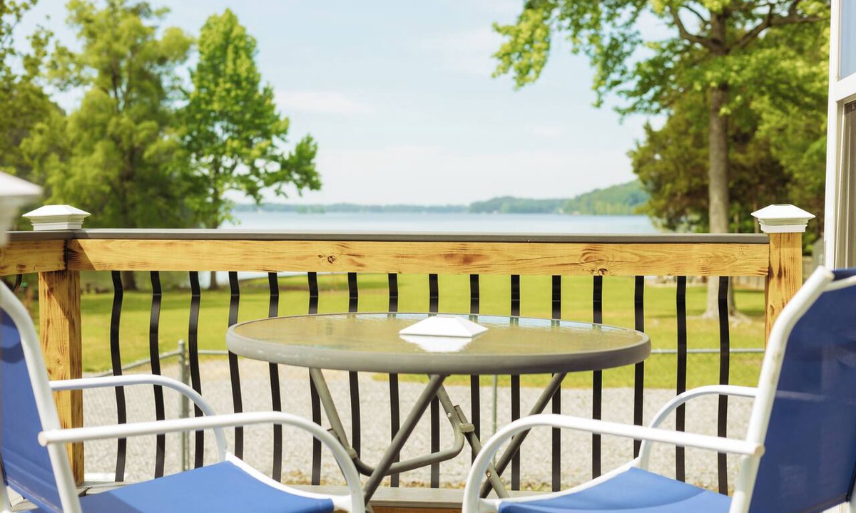 Cedar Bluff House | Cozy hideaway on Weiss Lake with private dock and kayaks!