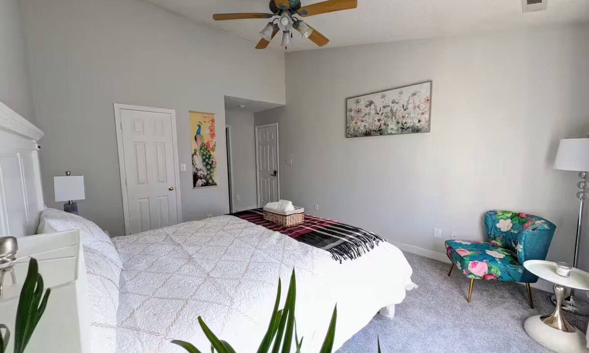 Cary House | Cozy Master Bedroom Private Bathroom Cary Apex Raleigh Durham ChapelHill RTP RDU