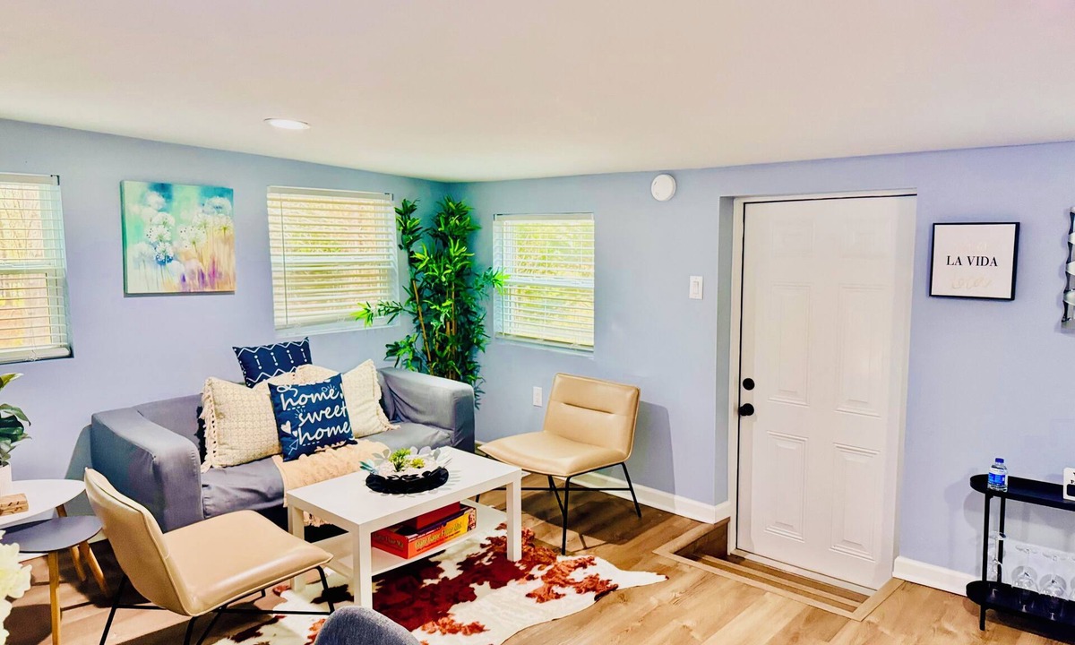 Denver House | Cozy, Quiet New Mfd Home by Lake Norman