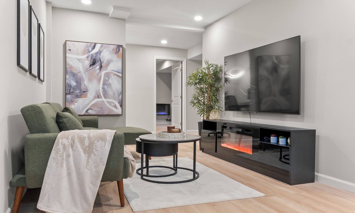 Washington Apartment | Cozy, spacious, Free parking, Metro nearby, minutes away from top DC attractions