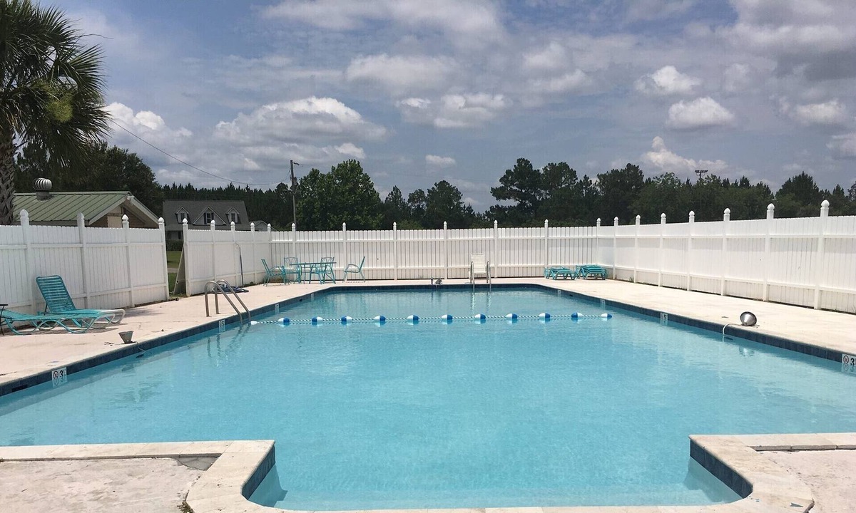 Ashburn House | Cruiser Travel Trailer fully hooked up and ready for you to enjoy!