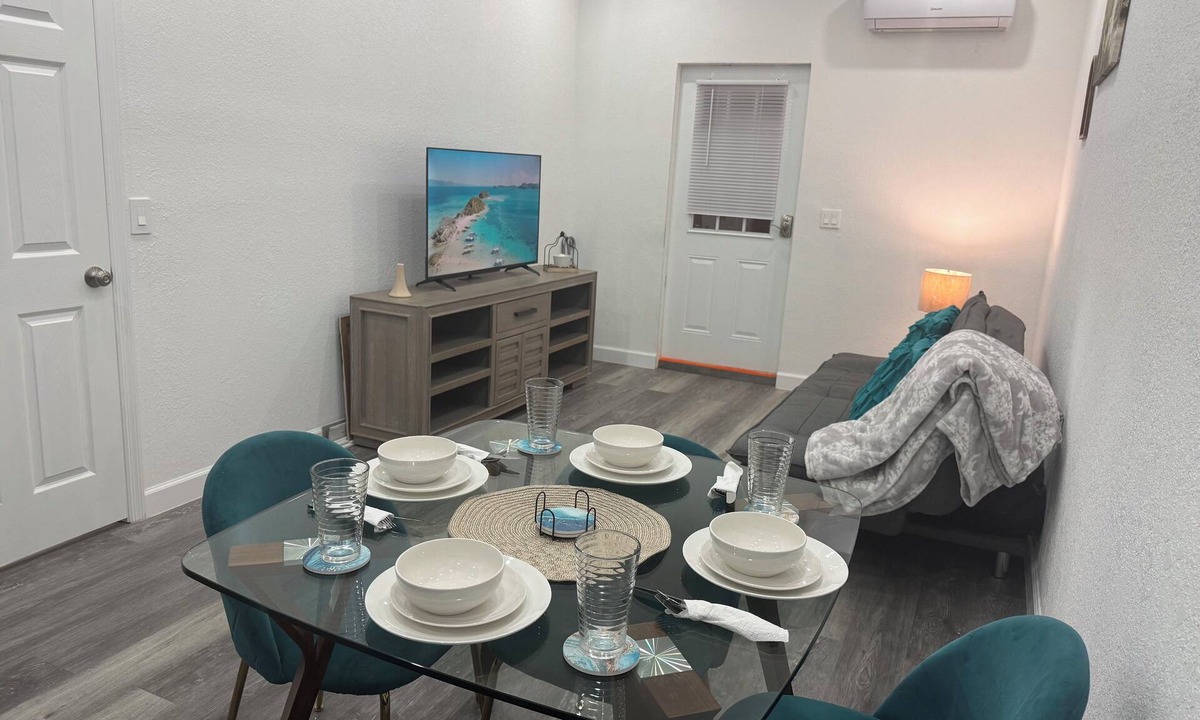 Crystal River Apartment | Crystal River Retreat -UnitB