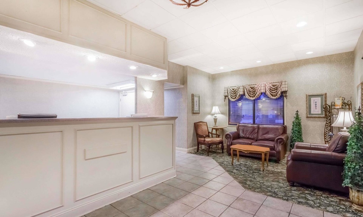 Dover Hotel | Days Inn by Wyndham Dover Downtown