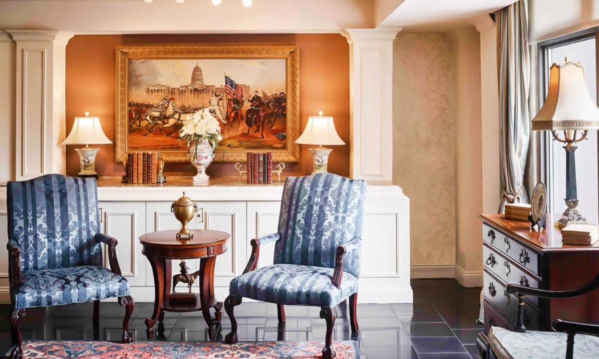 Downtown Washington D.C. Hotel | DC Executive King – Elevated Comfort & Views