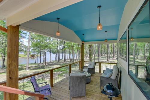 Pointblank House | Deck & Dock Access! Sunlit Lake Livingston Escape