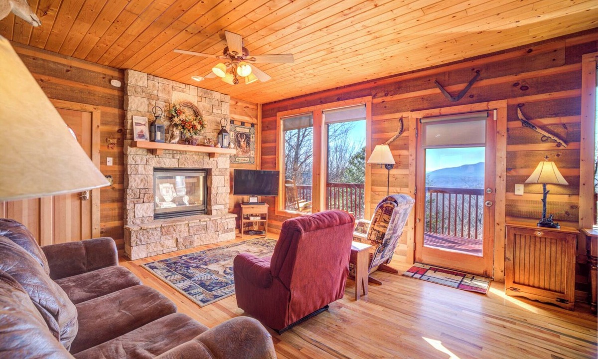 Helen Cabin | Deer Creek at Sunset Peak - 10% OFF or 4th Night Free - Ask for details