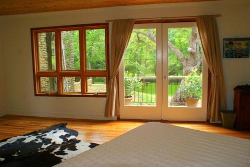 Wimberley House | Deer Run- Cottage