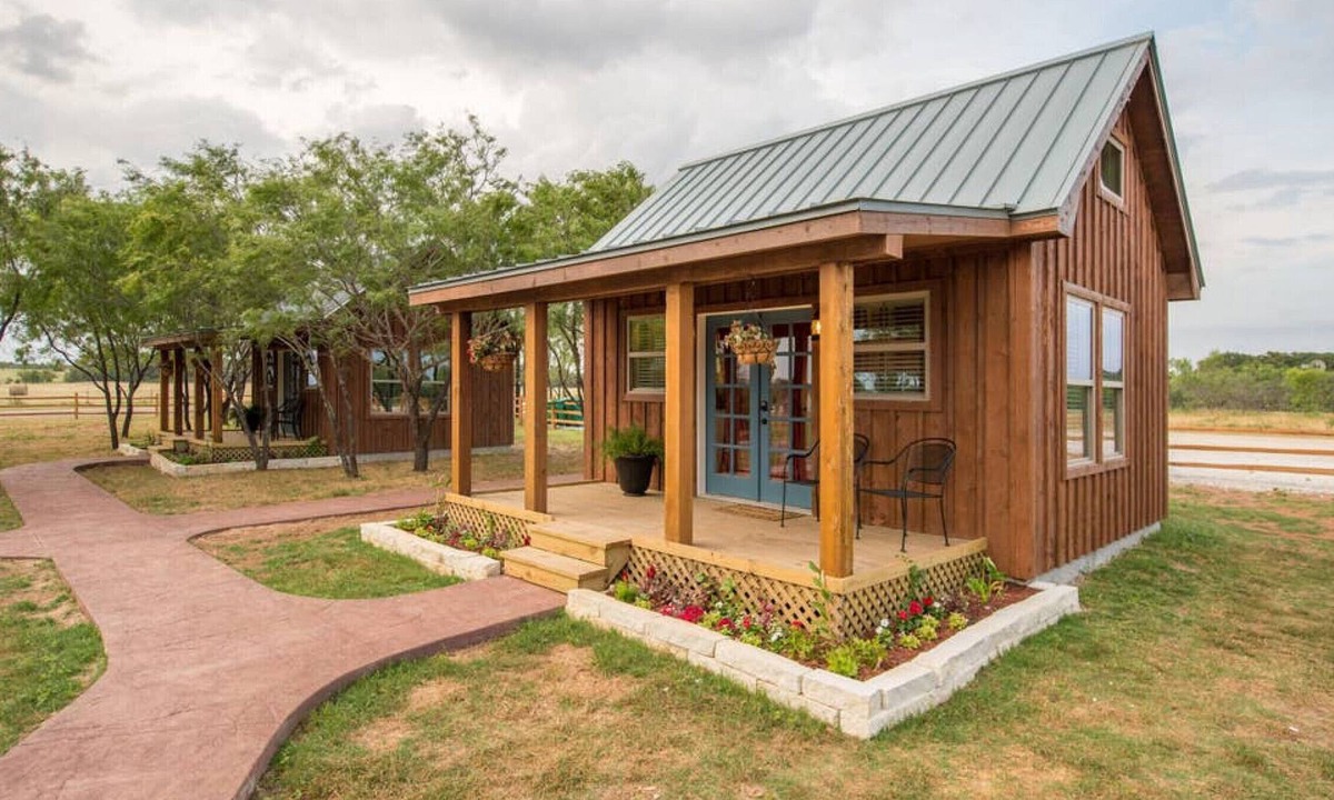 Elm Mott Cabin | Deerfield Countryside Tiny Cabin #5 - 10 min to Silos at Magnolia