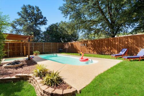North Richland Hills House | DFW 3 Bedroom Family Home with Pool and Game Room Near AT&T Stadium