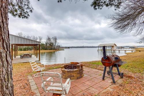 Jewett House | Dock, Decks & Views: Lakefront Cottage