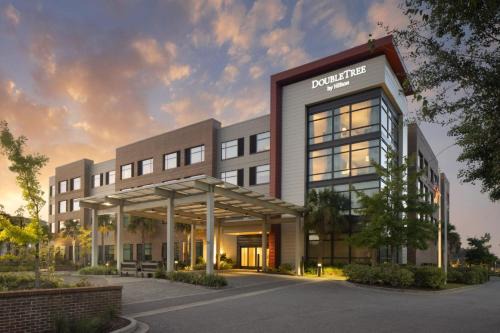 Charleston Hotel | DoubleTree by Hilton Charleston Riverview