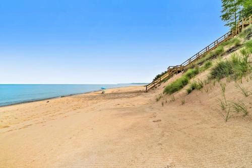 Manistee House | Dune House