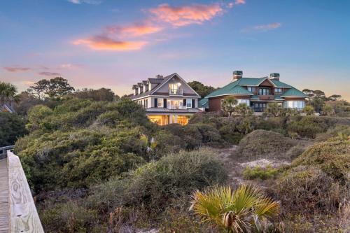 West Beach House | EA1A: 1A Eugenia Avenue