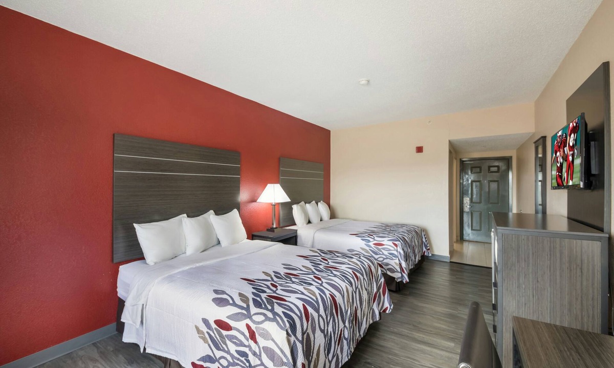 Manor Hotel | East Austin Hotel Accommodation with Free Parking Near Downtown