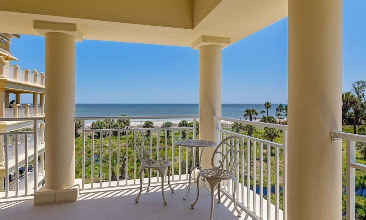 Daufuskie Island Condo | East Point Villa - Oceanfront Luxury-Cart Included