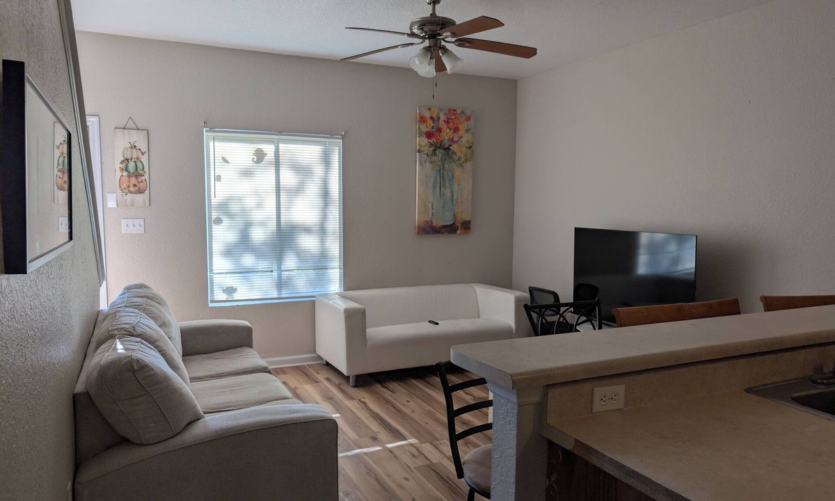 Tallahassee House | Economical Townhouse, 3Br/3Ba, 6 mins to FSU [611]