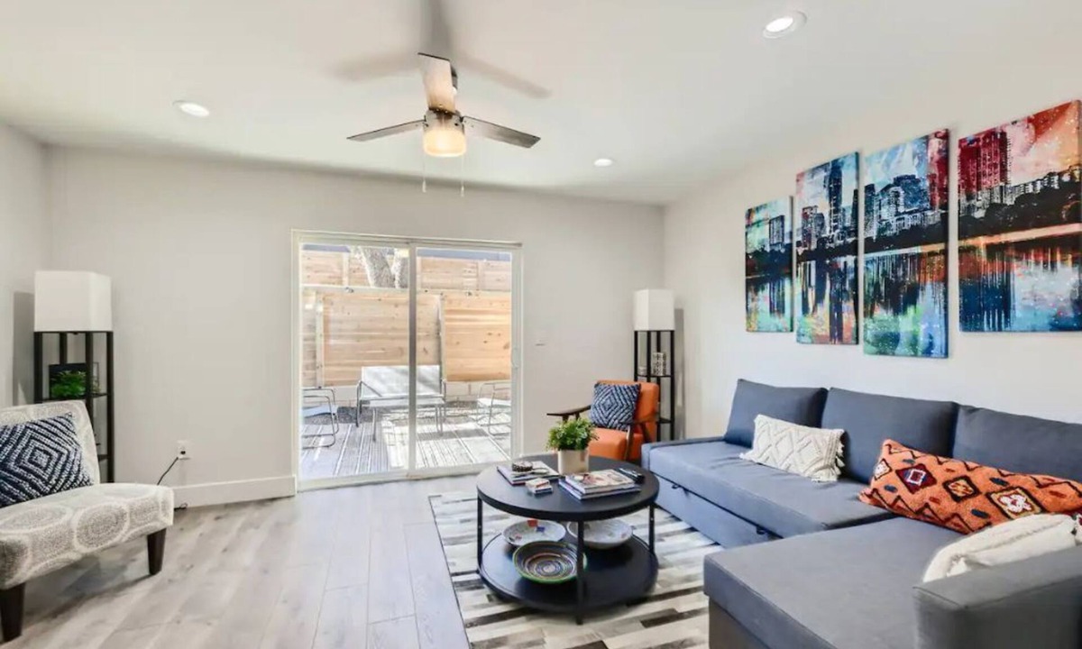 South Lamar Condo | Entire 2 floor condo @ heart of ATX