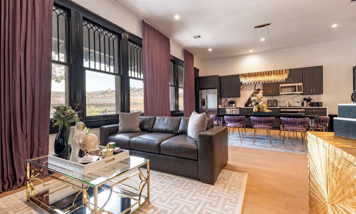 Central Business District Apartment | Experience Ultimate Luxury Downtown Hotel