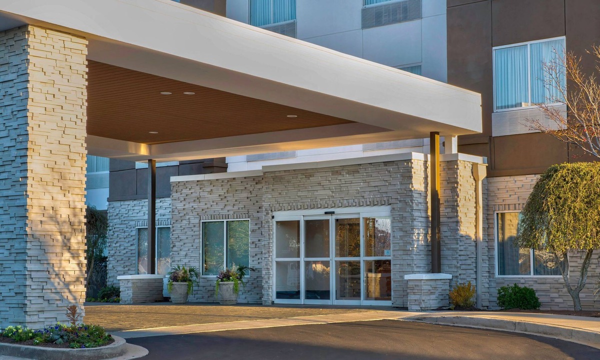 Greenwood Hotel | Fairfield Inn & Suites by Marriott Greenwood