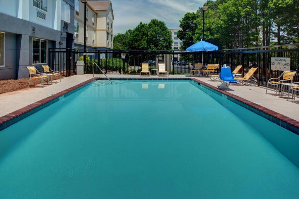 Alpharetta Hotel | Fairfield Inn & Suites by Marriott Atlanta Alpharetta