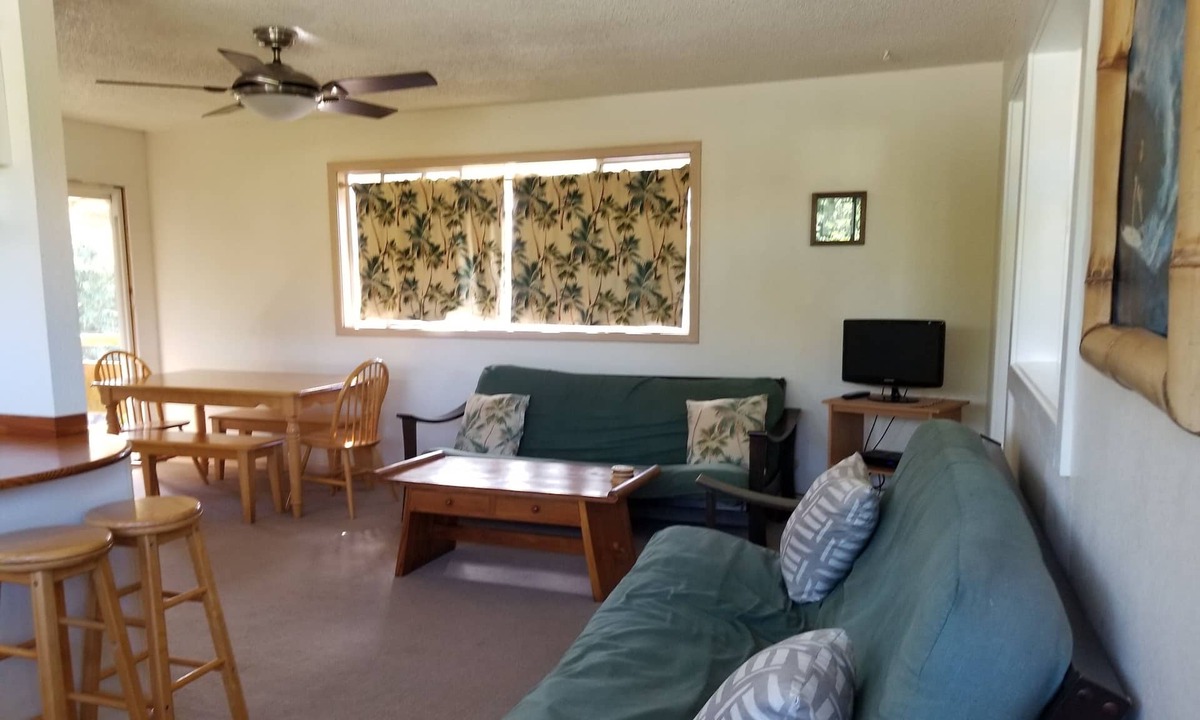 Pupukea House | FALL SPECIAL~ONLY 139USD~A GREAT LOCATION~JUST STEPS 2 THE BEACH ON SUNSET POINT