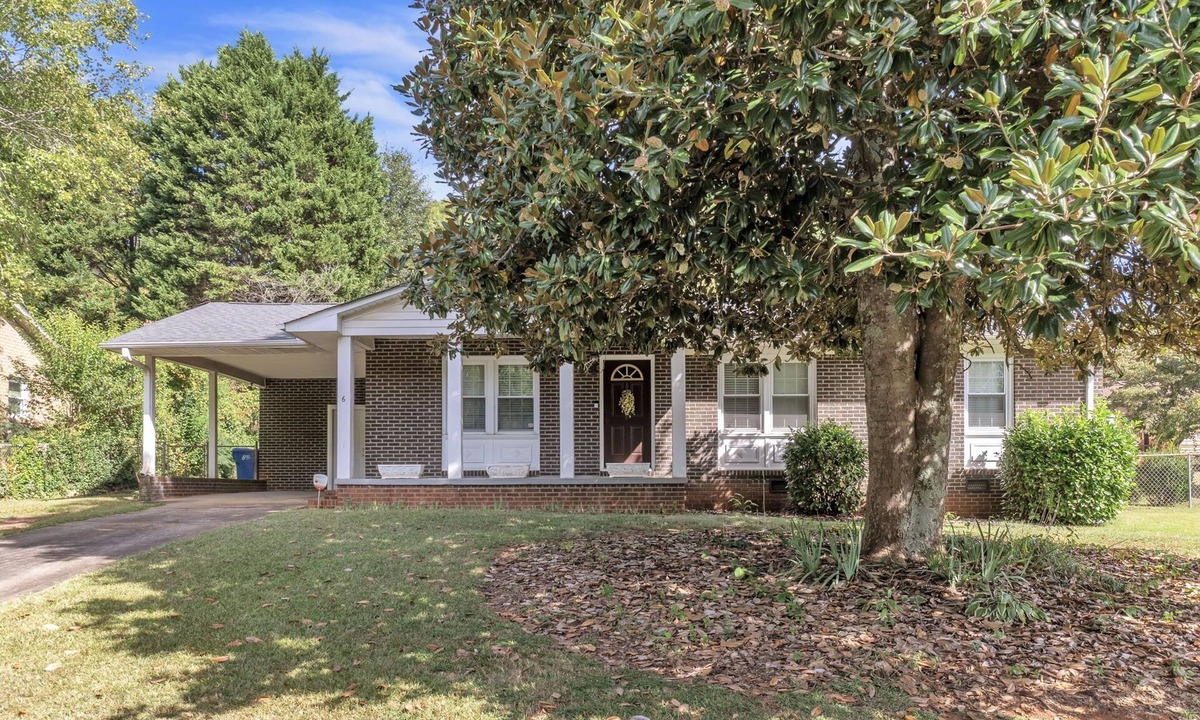 Dunean House | Family-Friendly 3/2 Home Near Prisma, Fenced Yard