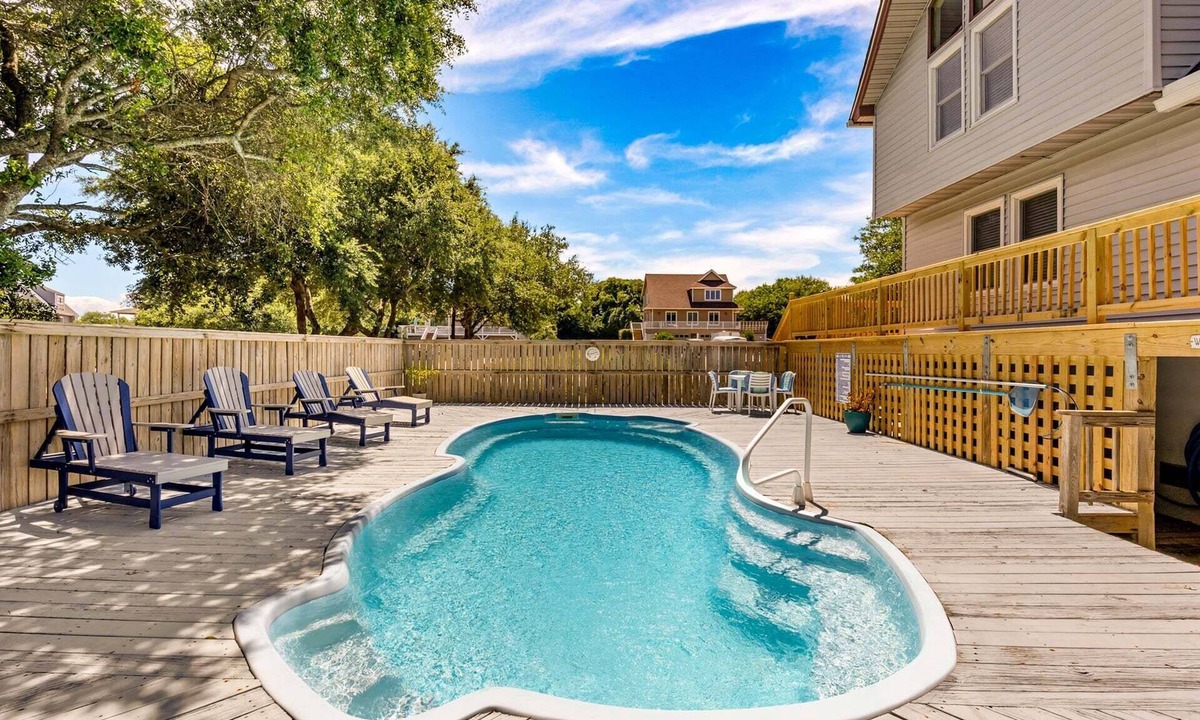 Sea Scape House | Family Tradition: Private Pool, Golf Views, OBX