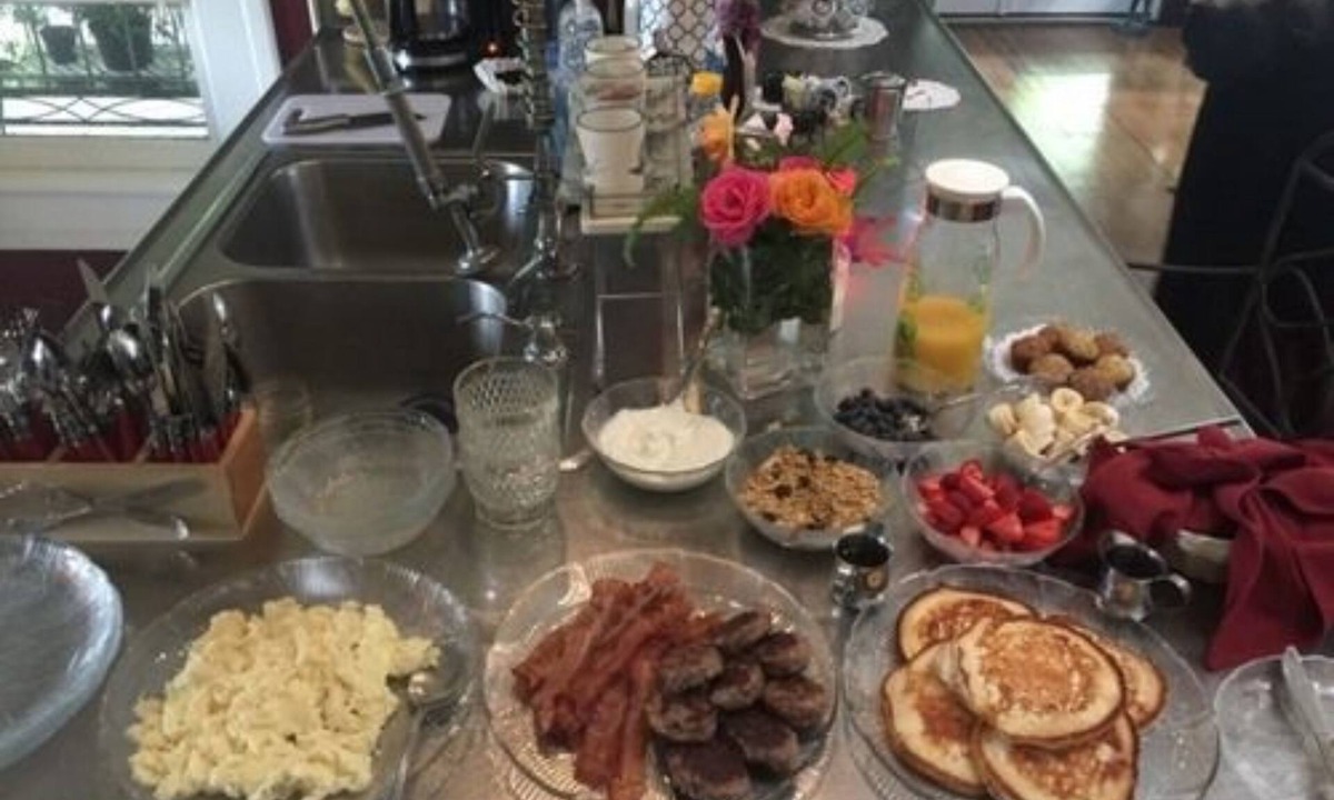 Palestine Bed & Breakfast | Fig Tree Manor