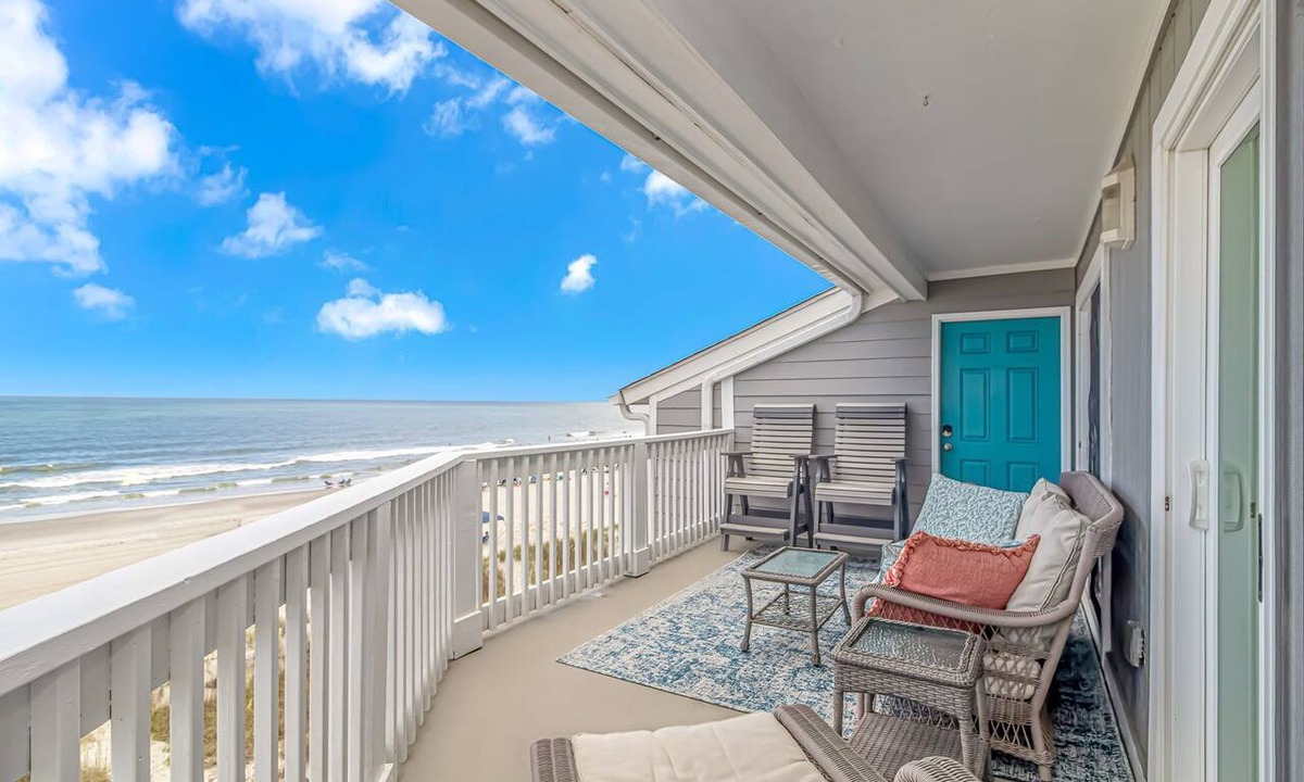 Surfside Beach Condo | FINER IN CAROLINA! AUGUST OPENING! DISCOUNTED! 3-4 night min!