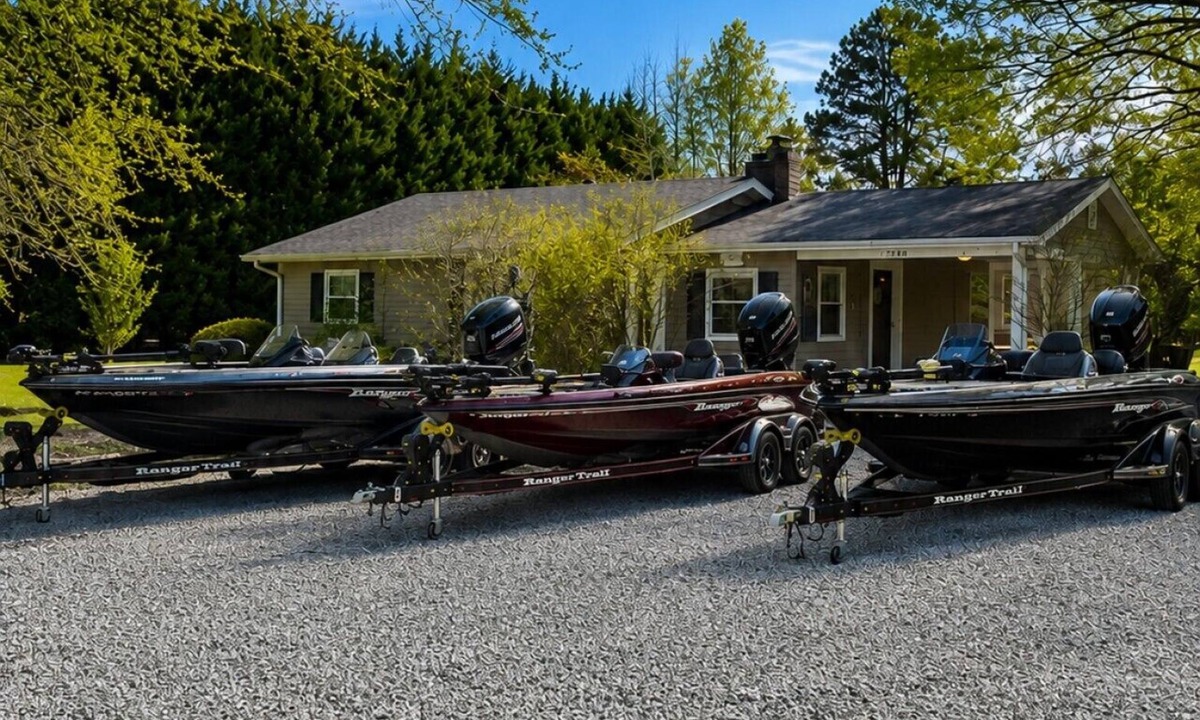Denver House | Fishing & Family Retreat | Boat Parking for 3