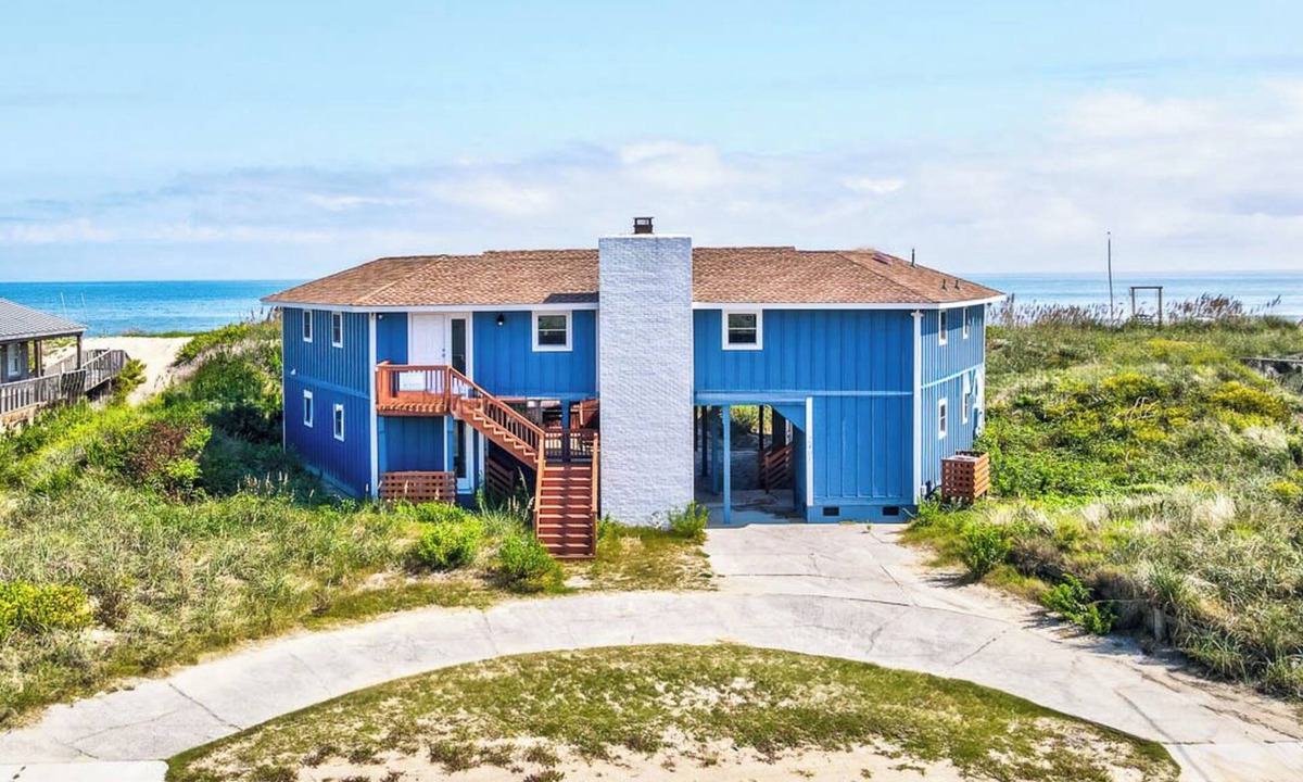 Colington House | Fleur de Sea | Oceanfront | Kill Devil Hills