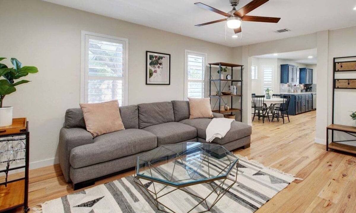 East MLK House | Free Parking, East Austin, 2 br - Bungalow