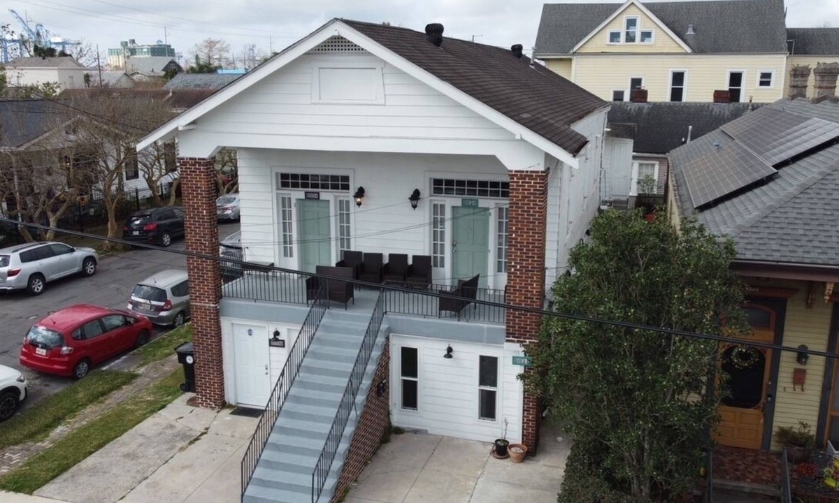 West Riverside House | Fresh Uptown Shotgun Steps from Magazine Street