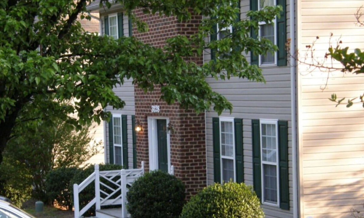 Lynchburg House | Furnished Corporate Townhomes & Apartments