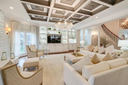 Great Falls Villa | Game Rooms & Gym! Luxe Great Falls Estate