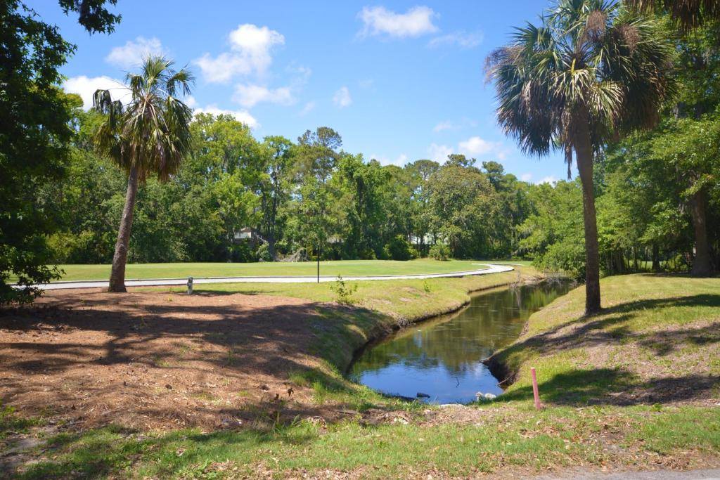 Hilton Head Island Hotel | Golfmaster 405