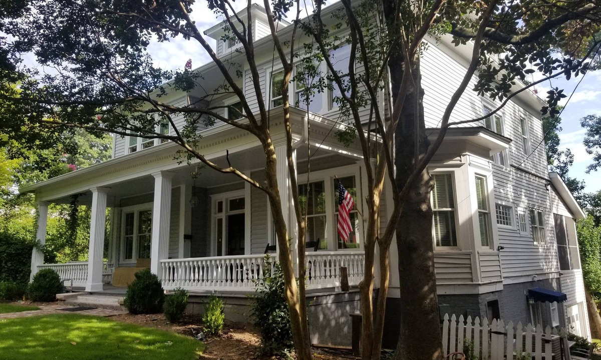 Ansley Park House | Gracious Home w. Pool in Best Neighborhood - Ansley Park.