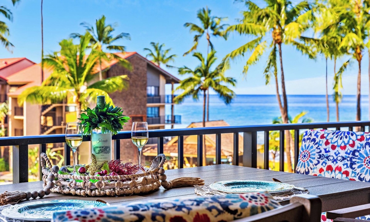 Honokowai Condo | Grand 3bd ocean view condo at pristine resort