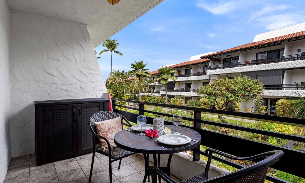 Kailua-Kona Condo | 🏖️Great Location | Close to Ocean | Central AC