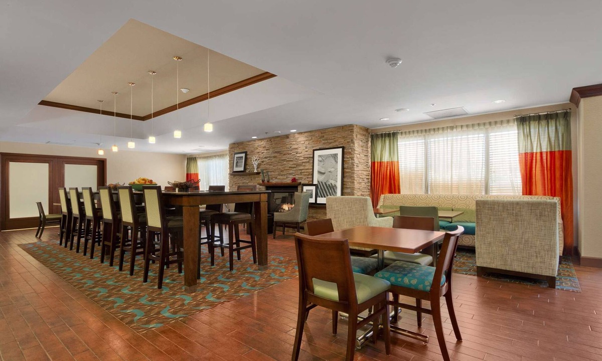 Lexington Park Hotel | Hampton Inn by Hilton Lexington Park