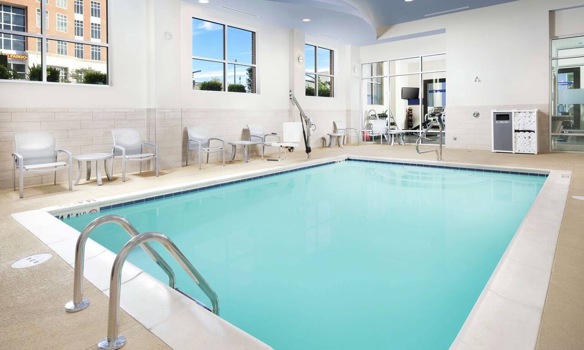 River District Hotel | Hampton Inn by Hilton Wilmington Downtown